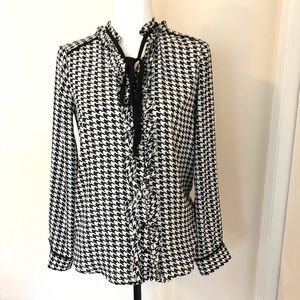 Zara Basic classic ruffle dress shirt blouse